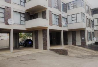 Mndoni no: 7 allows 18 year olds to book a room