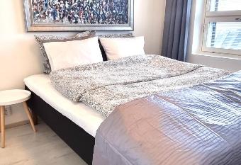 MM City Apartment Next to Arena has Balcony rooms