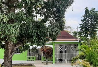 Live like a Jamaican allows 18 year olds to book a room