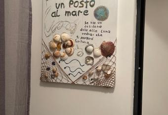 B&B UN POSTO AL MARE San Salvo Marina has Balcony rooms