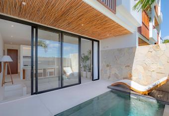 Sore Pererenan Residence Unit 4 allows 18 year olds to book a room