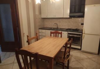 Succivo House has Balcony rooms