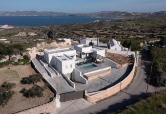 Thiopetra Villas has Balcony rooms