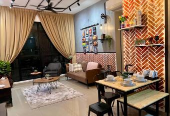 UrbanRuma#Industrial#Putrajaya#500Mbps#Netflix has Balcony rooms