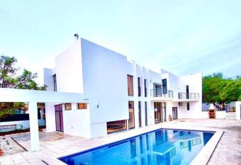 Beautiful Modern Villa in Almancil has Balcony rooms