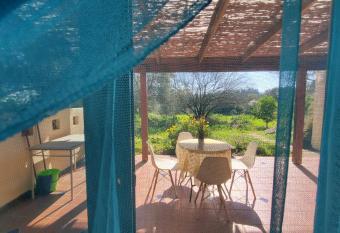                 allows 18 year olds to book a room