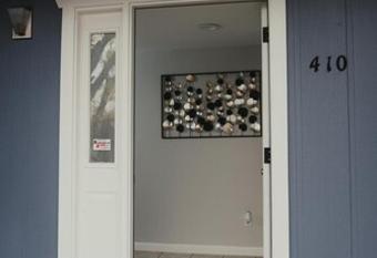 Modern Midtown Reno-Tahoe has Balcony rooms