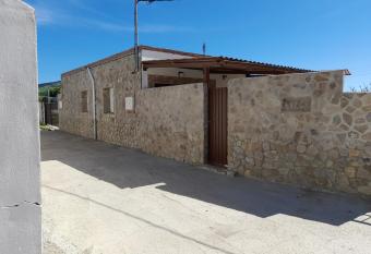 La Vega has Balcony rooms