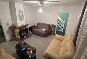 Vila de Lux allows 18 year olds to book a room