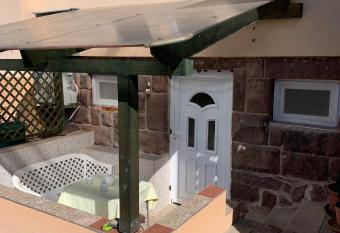 Agap   Mini St  di   has Balcony rooms