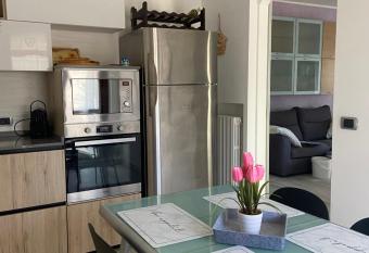 Casa VACANZA CHIARINA allows 18 year olds to book a room