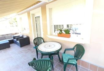 Cadarso has Balcony rooms