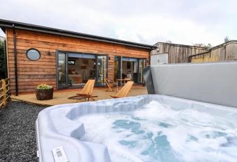 The Tin Shed allows 18 year olds to book a room