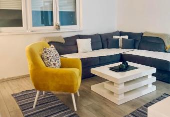 Buba Apartman has Balcony rooms