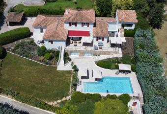 The View Aix-en-Provence allows 18 year olds to book a room