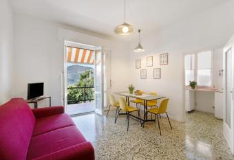 Madonnina 2 has Balcony rooms