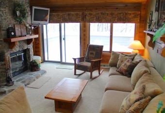 Seven Springs Sunridge 2 Bedroom Standard Condo - Mountain Views, Pet Friendly! condo has Balcony rooms