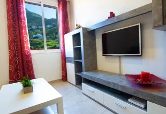 Apartamento F&M has Balcony rooms