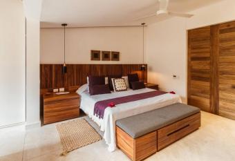 Residencia 1 recamara en Careyes has Balcony rooms