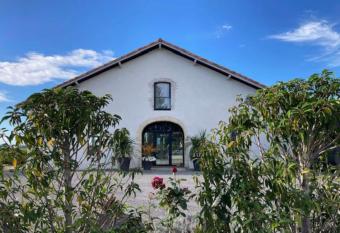 Poublade, Chambre chats 2pers avec piscine chauff  e has Balcony rooms
