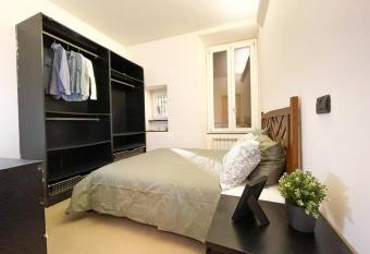 [Suite Lavagna] - Tra centro storico e mare allows 18 year olds to book a room