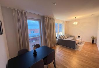 Central Apartment has Balcony rooms