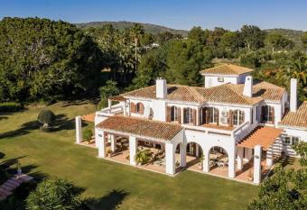 Valderrama hoyo 17 Amazing Villa has Balcony rooms