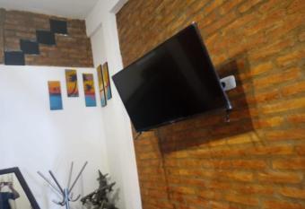 Departamento Familiar allows 18 year olds to book a room