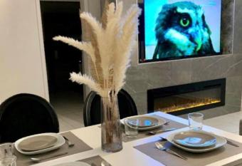 Appartement Premium Le Marquis has Balcony rooms