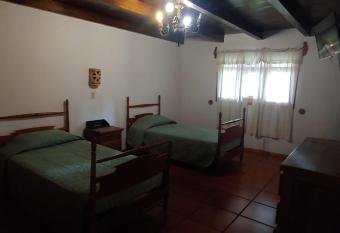 Caba  a Los Colibr  es allows 18 year olds to book a room