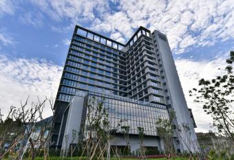 Four Points by Sheraton Taipei Bali allows 18 year olds to book a room