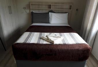 Executive apartment with 2 beds kitchenette - 2072 has Balcony rooms