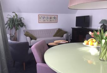 Dicht bij zee has Balcony rooms