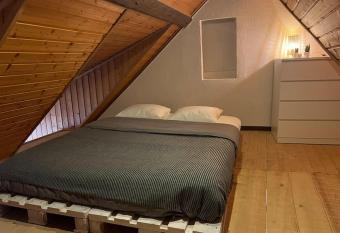 Charmant appartement en duplex    Porrentruy allows 18 year olds to book a room