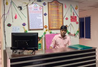 Hotel Shahin Residential Jatrabari allows 18 year olds to book a room