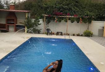 CABA  A CON PISCINA EN SANTA VER  NICA has Balcony rooms