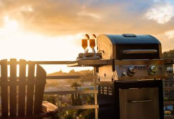 Mountain View Villa near city of Port of Spain has Balcony rooms