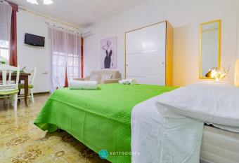 Eli House allows 18 year olds to book a room