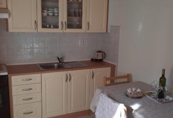 Apartman Bogdan has Balcony rooms