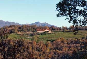 Agriturismo Cascina Margherita has Balcony rooms