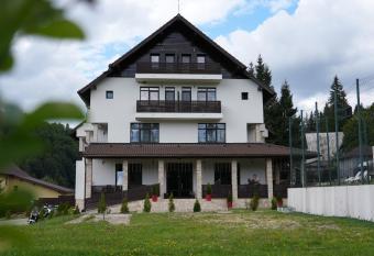 Infinity Villa allows 18 year olds to book a room