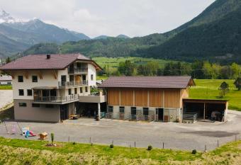Landhaus Juleiko has Balcony rooms
