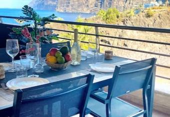 Apartamento BalcondeLosGigantes has Balcony rooms