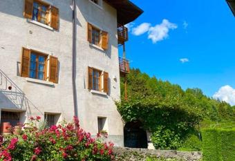 MASO PIAZZERA (cipat 022236-AT-670410) has Balcony rooms