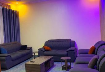 ZEO Airbnb - Cheap Apartment in Kigali allows 18 year olds to book a room