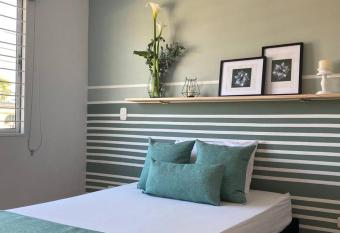 Encantador y c  modo alojamiento a 20 min de Termales de Santa Rosa de Cabal allows 18 year olds to book a room