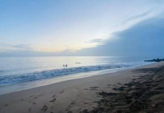 Casita en Corcega Beach has Balcony rooms