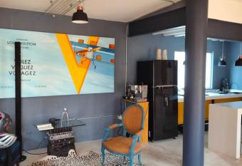 CASA ESTERITO has Balcony rooms