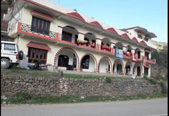 Hotel Krish Motel and Restaurant, Uttarkashi allows 18 year olds to book a room