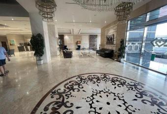            -                            -            has Balcony rooms